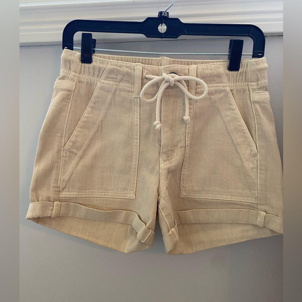 American Eagle Tan Shorts